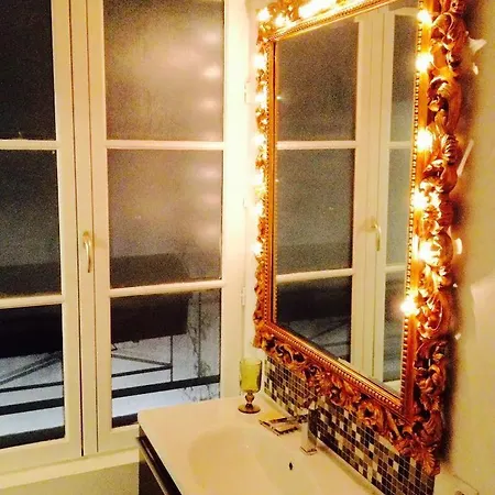 Romantic Apartment Near Le Marais Parijs Buitenkant foto
