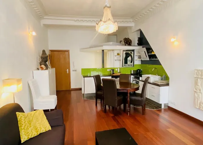 Romantic Apartment Near Le Marais